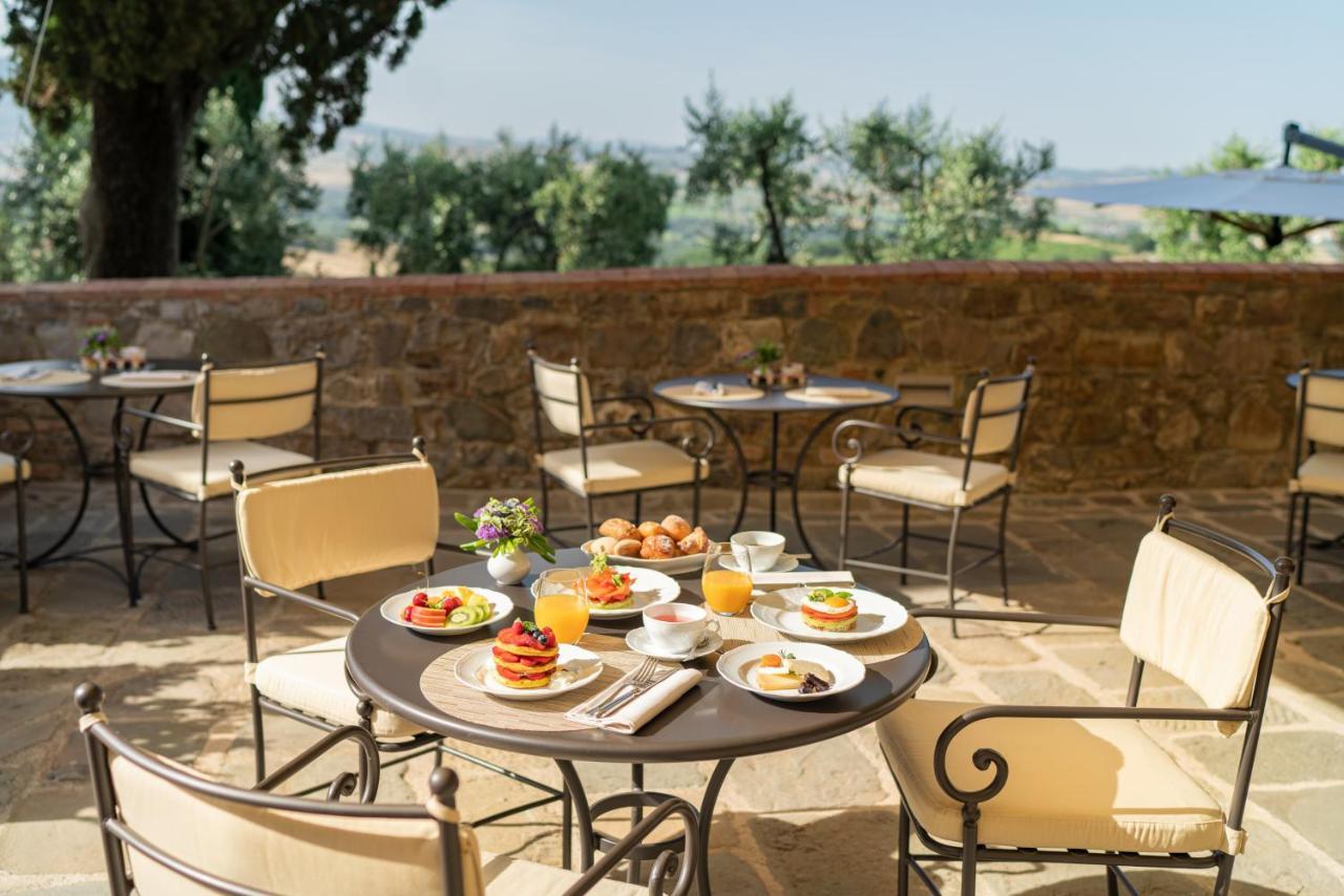 Hotel Castello Banfi - Il Borgo - Relais Et Chateaux Poggio alle Mura Exteriér fotografie