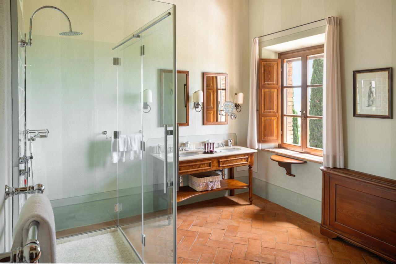 Castello Banfi - Il Borgo - Relais Et Chateaux Poggio alle Mura Exteriér fotografie