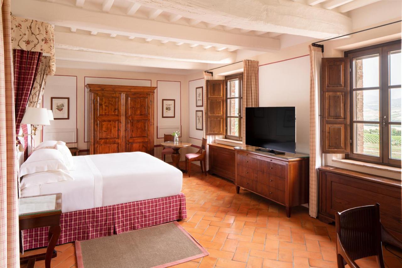 Castello Banfi - Il Borgo - Relais Et Chateaux Poggio alle Mura Exteriér fotografie