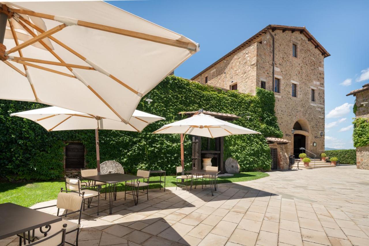 Hotel Castello Banfi - Il Borgo - Relais Et Chateaux Poggio alle Mura Exteriér fotografie