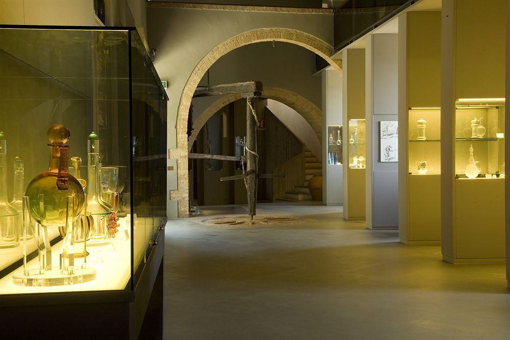 Castello Banfi - Il Borgo - Relais Et Chateaux Poggio alle Mura Exteriér fotografie