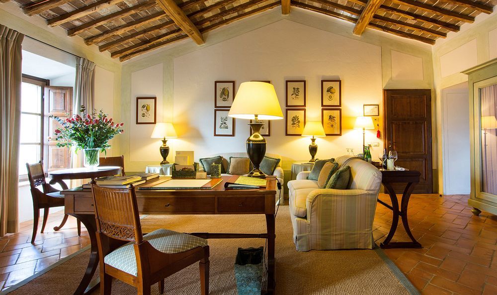 Castello Banfi - Il Borgo - Relais Et Chateaux Poggio alle Mura Exteriér fotografie