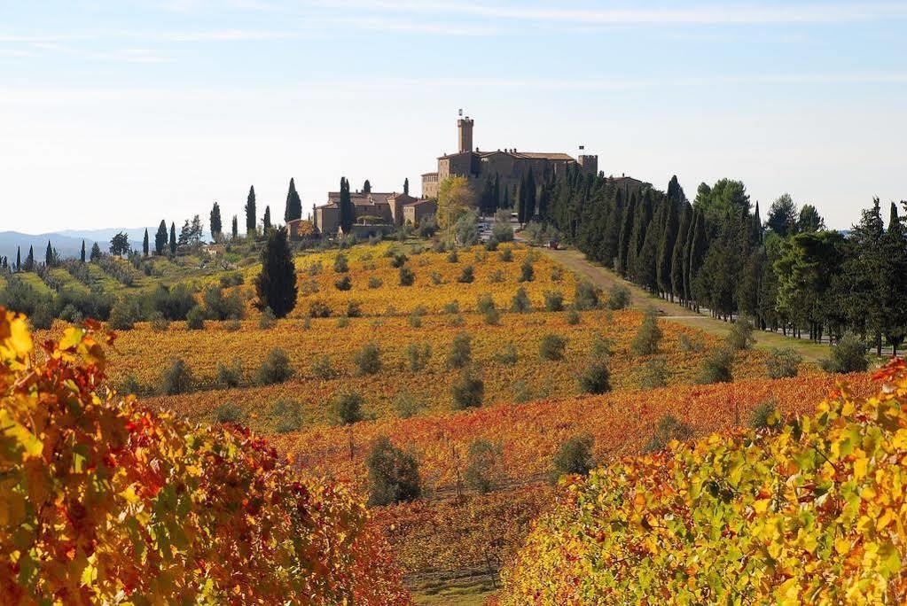 Hotel Castello Banfi - Il Borgo - Relais Et Chateaux Poggio alle Mura Exteriér fotografie