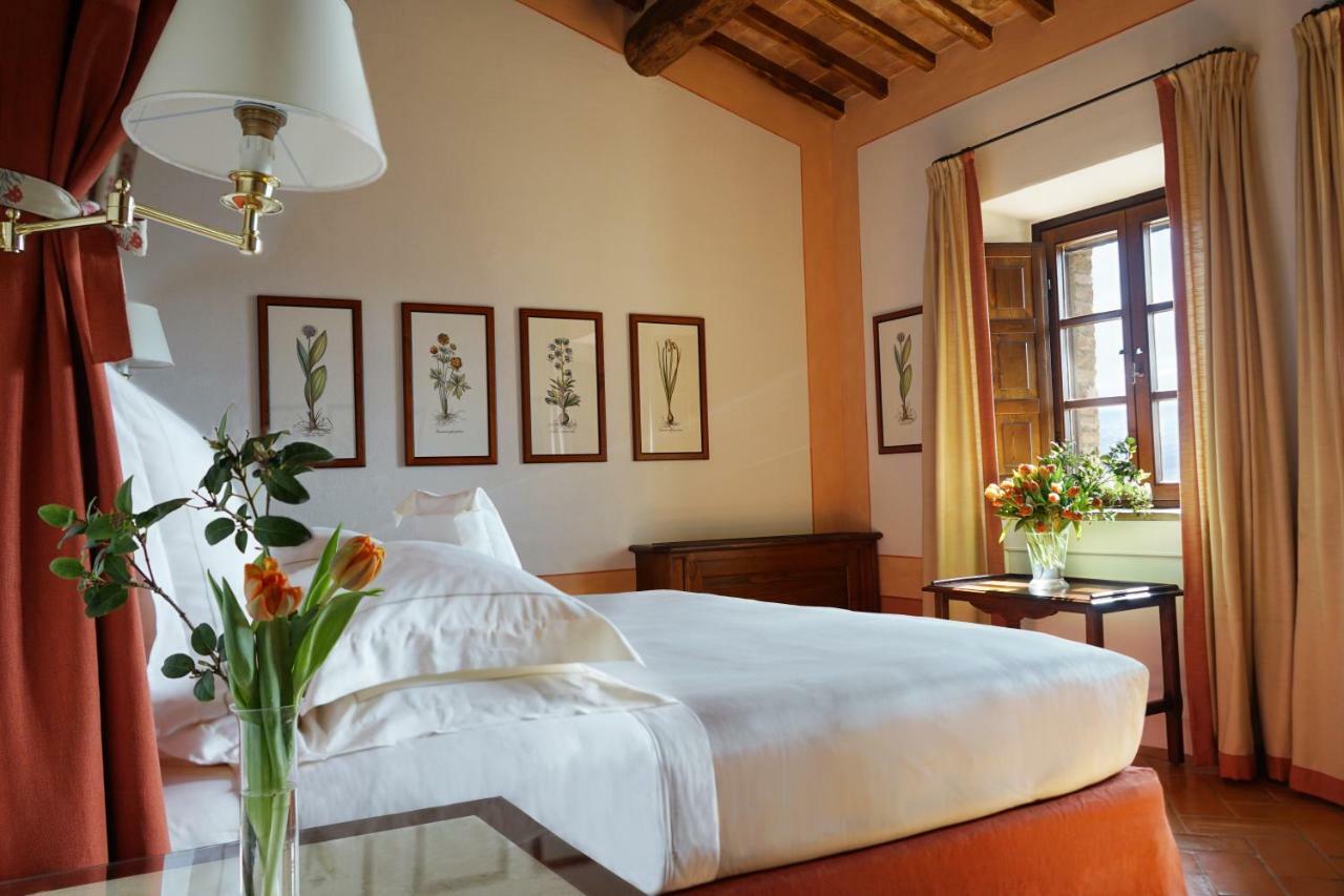 Castello Banfi - Il Borgo - Relais Et Chateaux Poggio alle Mura Exteriér fotografie
